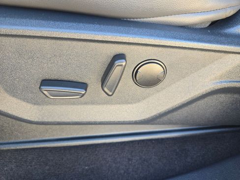 Used 2022 Ford F150 XLT w/ Equipment Group 302A High image 27