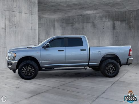 Used 2022 RAM 2500 Big Horn AWD/4WD image 3