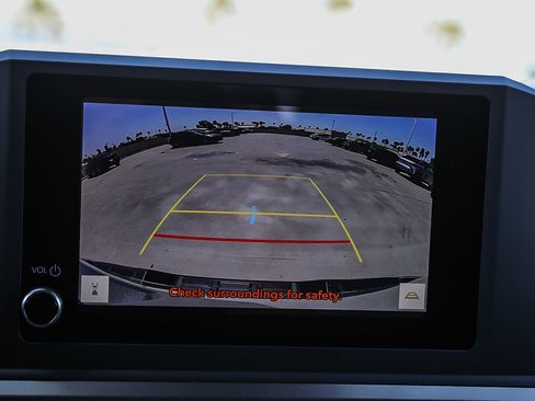 Used 2025 Toyota Tacoma TRD Sport RWD image 23