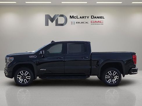 Certified 2024 GMC Sierra 1500 AT4 w/ Technology Package image 3
