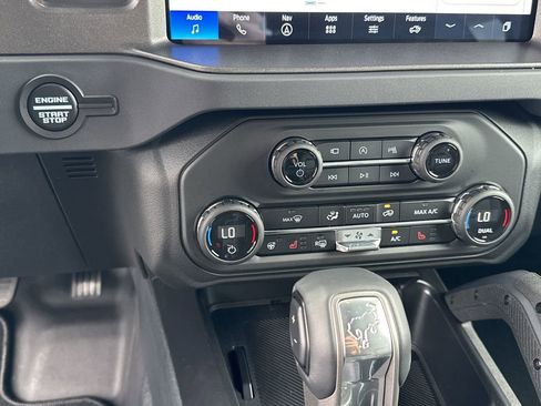 New 2025 Ford Bronco Badlands AWD/4WD image 29