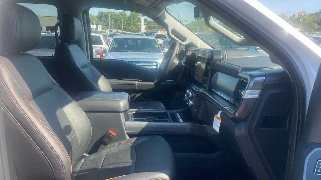 New 2027 Ford F250 Lariat w/ Lariat Premium Package AWD/4WD image 11