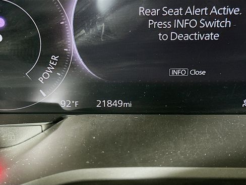 Used 2024 MAZDA CX-90 Plug-In Hybrid w/ Preferred AWD/4WD image 19