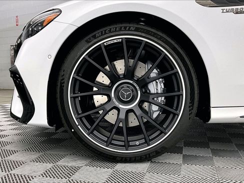 Used 2026 Mercedes-Benz E 53 AMG e 4MATIC Sedan image 10