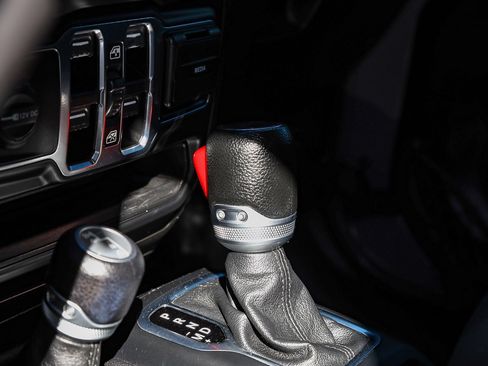 Used 2020 Jeep Wrangler Unlimited Sport S image 22