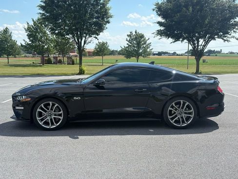 Used 2023 Ford Mustang GT Premium w/ Equipment Group 401A RWD image 4
