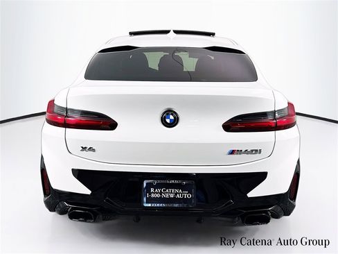 Used 2024 BMW X4 M40i w/ Premium Package image 6
