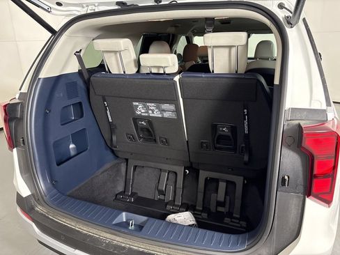 New 2026 Kia Carnival EX FWD image 24