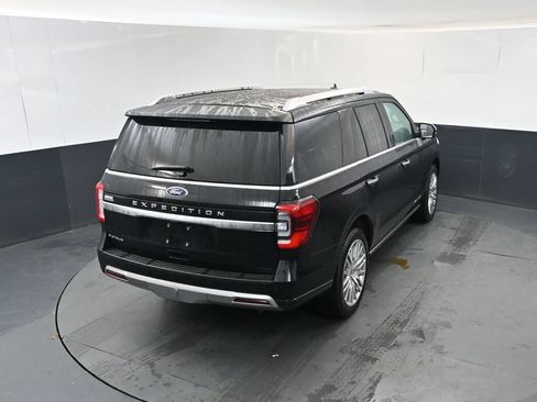 Used 2023 Ford Expedition Platinum AWD/4WD image 32