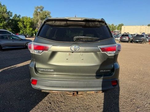 Used 2015 Toyota Highlander XLE AWD/4WD image 5