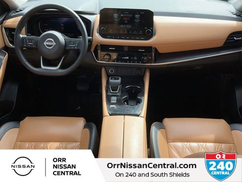 Used 2023 Nissan Rogue Platinum image 15