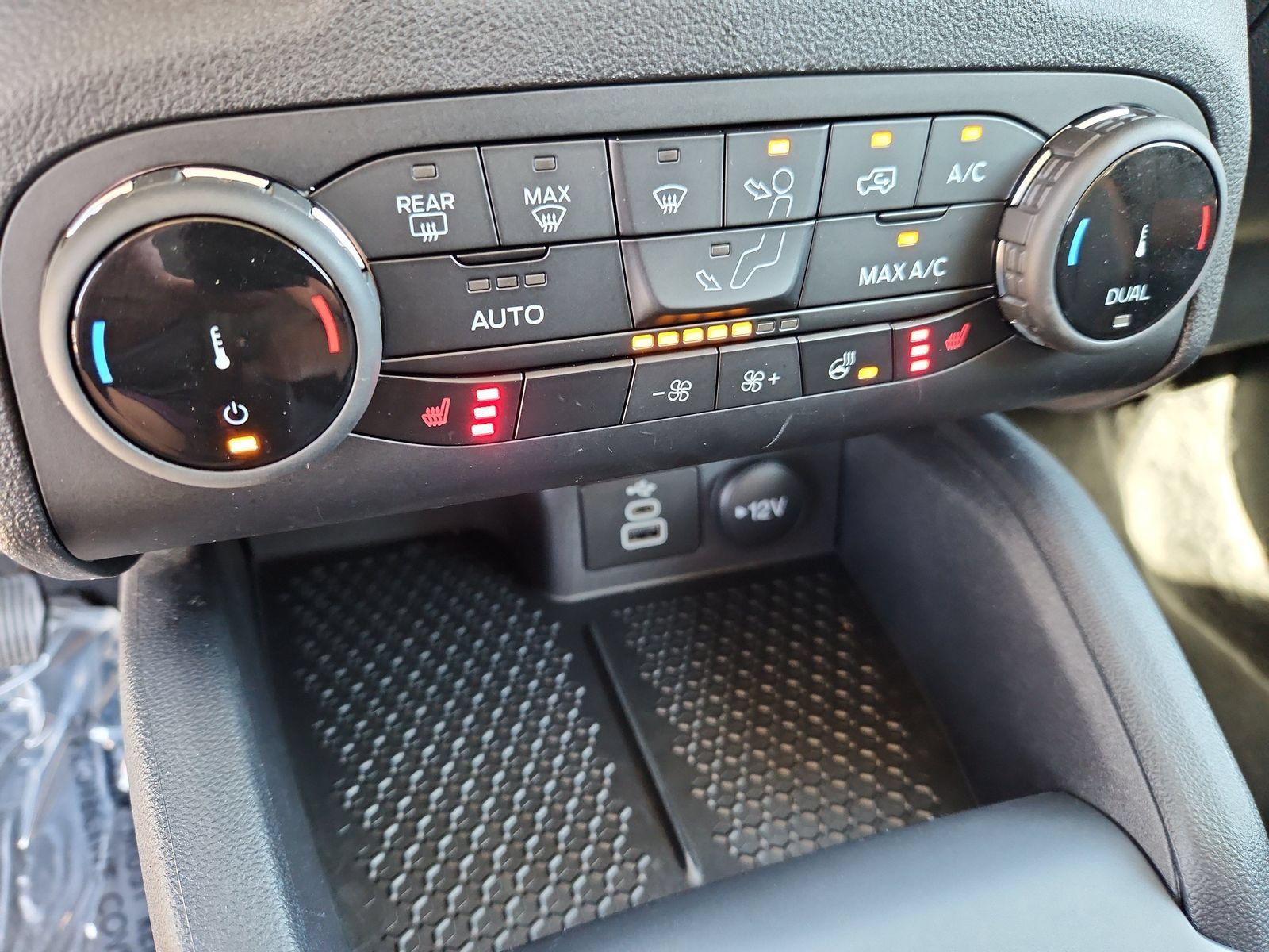 Used 2023 Ford Bronco Sport Outer Banks AWD/4WD image 23