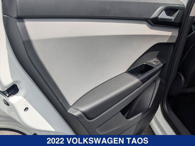 Certified 2022 Volkswagen Taos SE AWD/4WD image 17