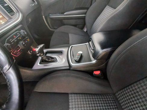 Used 2022 Dodge Charger GT image 16