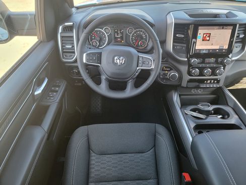 New 2025 RAM 1500 Big Horn image 25