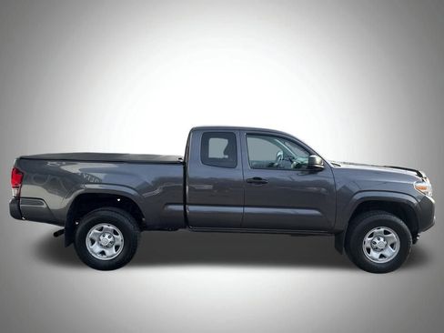 Used 2021 Toyota Tacoma SR image 6
