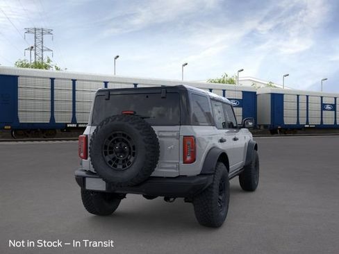 New 2026 Ford Bronco Badlands AWD/4WD image 8