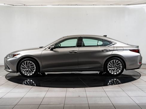 Used 2019 Lexus ES 350 Luxury image 5