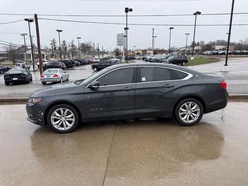 Used 2018 Chevrolet Impala LT image 9