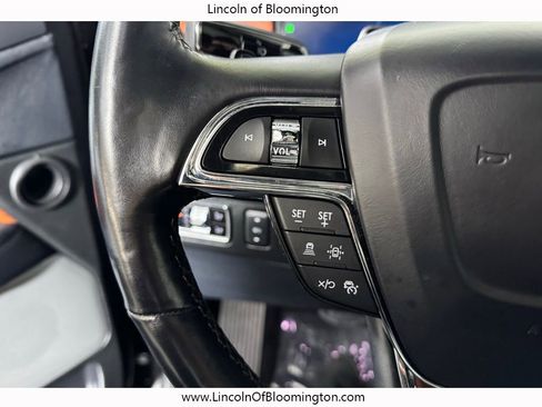 Used 2023 Lincoln Navigator L Reserve w/ Equipment Group 201A image 30