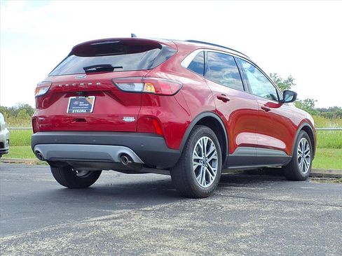 Certified 2022 Ford Escape SEL image 5