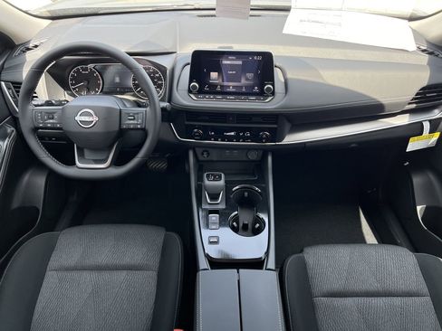 New 2026 Nissan Rogue SV FWD image 7