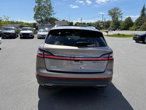Used 2019 Lincoln Nautilus Reserve AWD/4WD image 9