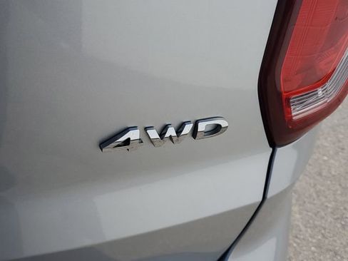 Used 2017 Ford Explorer XLT AWD/4WD image 6