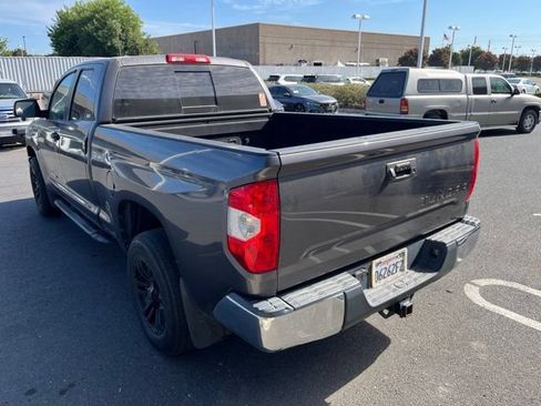 Used 2017 Toyota Tundra SR5 RWD image 5