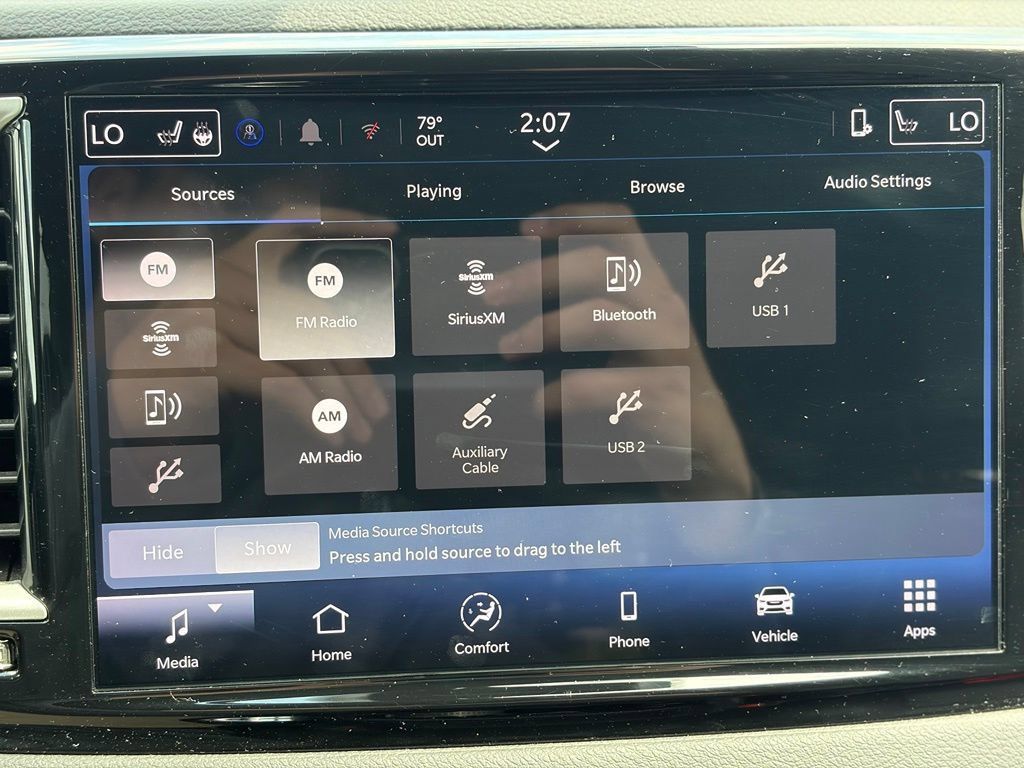 Certified 2025 Chrysler Pacifica Select FWD image 33