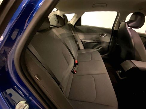 Used 2025 Kia K4 FWD image 24