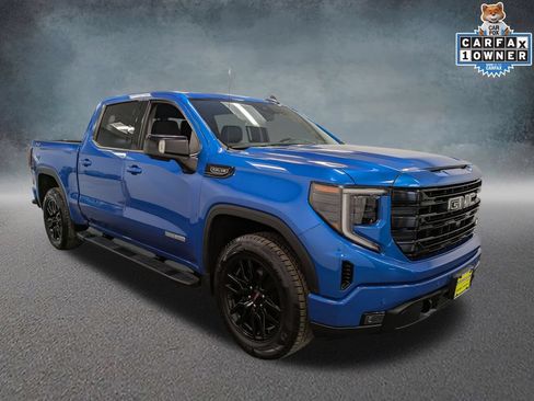 Used 2024 GMC Sierra 1500 Elevation w/ Elevation Premium Package AWD/4WD image 3