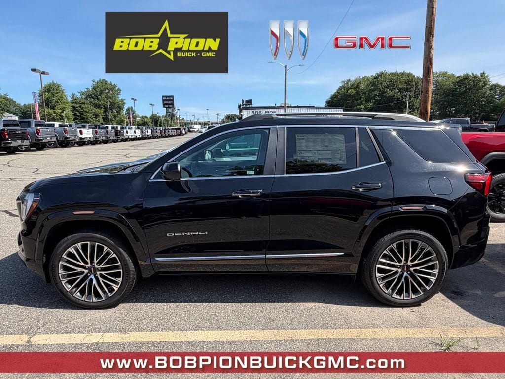 New 2027 GMC Terrain Denali w/ LPO, Floor Liner Package AWD/4WD image 2
