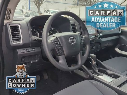 Used 2024 Nissan Frontier SV w/ Technology Package image 5