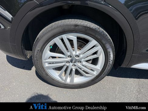 Used 2019 Audi Q5 2.0T Premium Plus w/ Premium Plus Package AWD/4WD image 14