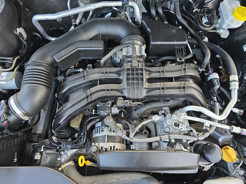 Used 2022 Subaru Outback Premium image 28