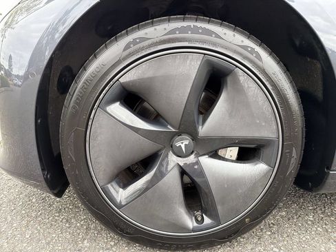 Used 2019 Tesla Model 3 Standard Range Plus RWD image 32