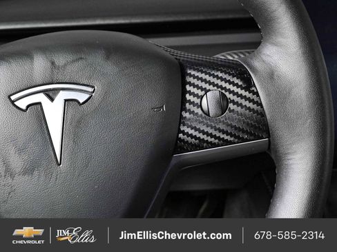 Used 2022 Tesla Model Y Performance AWD/4WD image 10