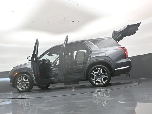 Used 2025 Hyundai Palisade SEL FWD image 58