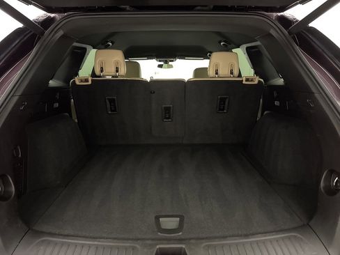 Used 2018 Cadillac XT5 AWD image 10