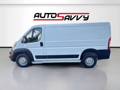Used 2025 RAM ProMaster 2500 w/ U-Haul Equipment Group FWD image 4