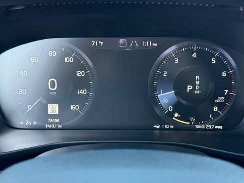 Used 2022 Volvo XC40 T5 Momentum image 23