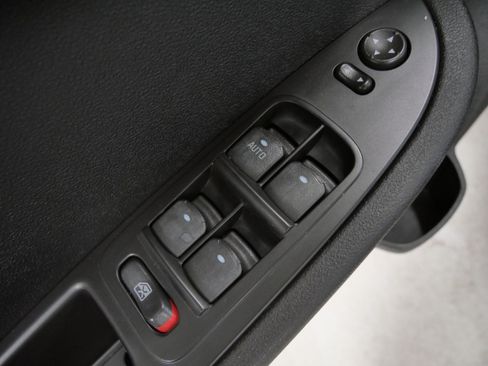 Used 2010 Chevrolet Malibu LT w/ HFV6 Engine Package FWD image 19