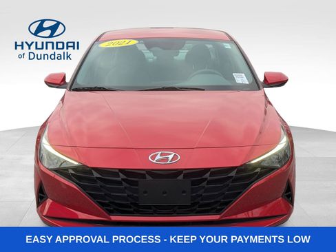 Used 2021 Hyundai Elantra SE image 12