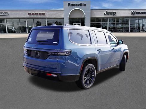 New 2026 Jeep Grand Wagoneer Summit AWD/4WD image 3