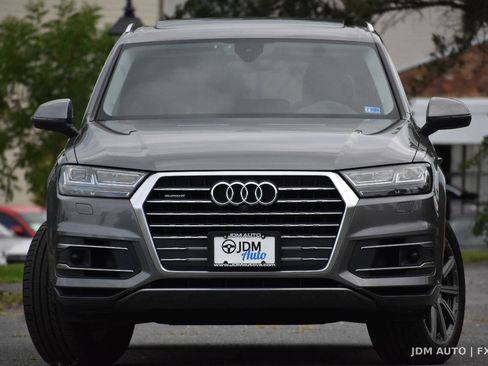 Used 2018 Audi Q7 3.0T Prestige w/ Prestige Package AWD/4WD image 3