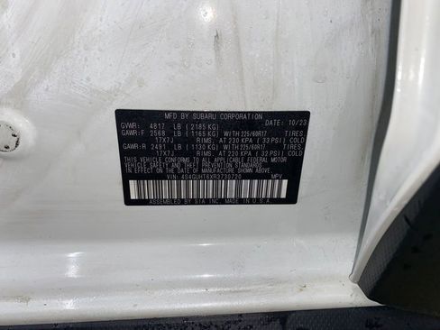 Certified 2024 Subaru Crosstrek 2.5i Wilderness w/ Crosstrek Mirror Package AWD/4WD image 27
