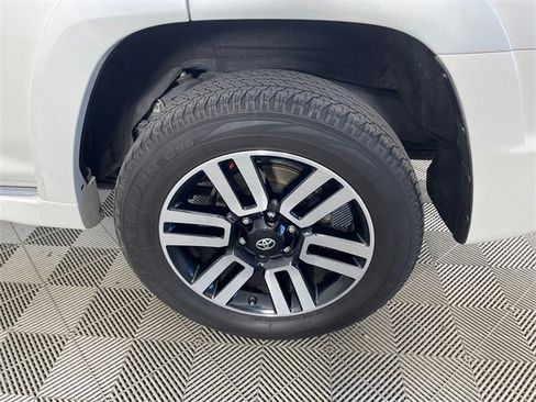 Used 2018 Toyota 4Runner Limited image 23