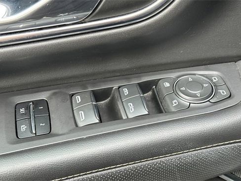 Used 2024 Chevrolet Tahoe Premier image 12