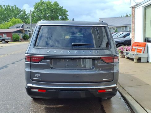 Used 2022 Jeep Wagoneer Series II AWD/4WD image 7